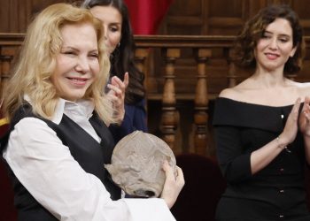 Entrega del Premio Cervantes sin la uruguaya Cristina Peri Rossi