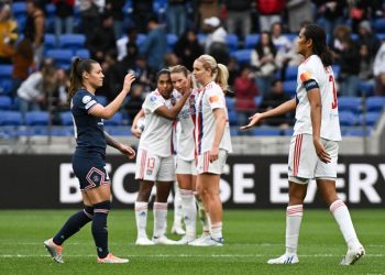 Lyon gana 3-2 al PSG en la ida de semifinales de Champions femenina