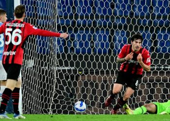 El Milan retoma el liderato de la Serie A con victoria sufrida ante la Lazio