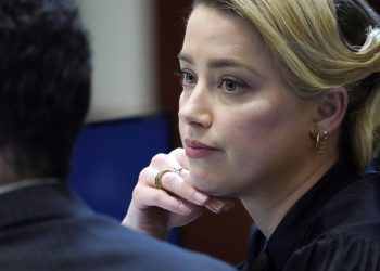 Una psicóloga declara que Amber Heard sufre trastornos de la personalidad