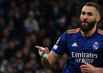 Benzema se coloca líder de la clasificación de goleadores de la Champions