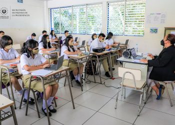 Ministerio de Educación beneficiará a más de 20,000 estudiantes con mejoras de infraestructura