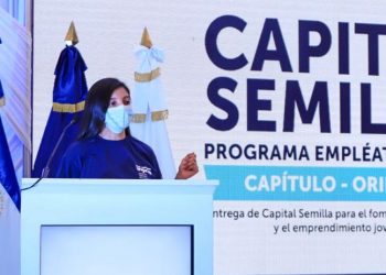INJUVE beneficia a 40 jóvenes y sus emprendimientos con la entrega de capital semilla del programa «Empléate Joven», en Oriente