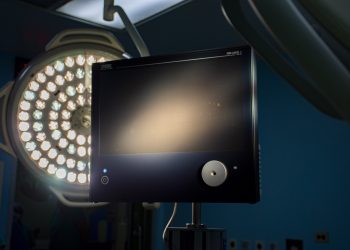 Hospital Bloom adquiere torre de laparoscopía para la realización de cirugías de alta complejidad