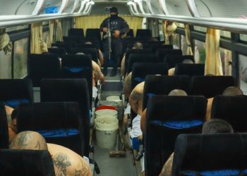 «50 cabecillas de pandillas han sido trasladados hasta Máxima Seguridad de Zacatecoluca»: director de Centros Penales
