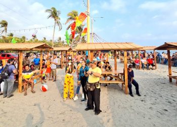 Alcaldía de San Luis Talpa inaugura Malecón Turístico Municipal en playa La Zunganera