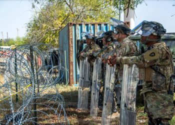 Experta descarta «invasión migratoria» en la frontera de EE. UU.