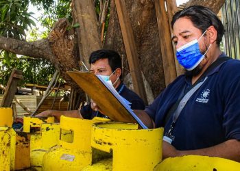 Gobierno realiza inspecciones para garantizar que los salvadoreños paguen el precio justo por el gas propano