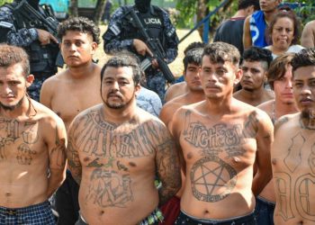 El Salvador registra más de 12,000 pandilleros detenidos en 21 días