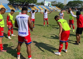Hay deudas de hasta dos meses en Firpo