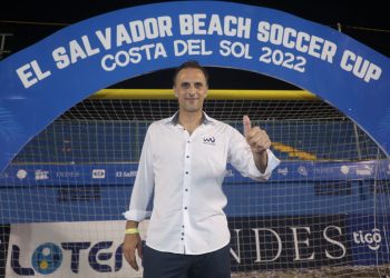 Josep Ponset, director de eventos de Beach Soccer Worldwide: «El Salvador ha demostrado una vez más su nivel de calidad organizativa»
