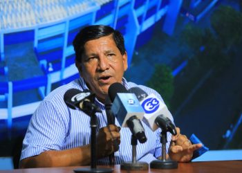 Nelson Ancheta, técnico de Marte: «No fue penalti, con el perdón de [Ismael] Cornejo ahí cayó en la trampa»