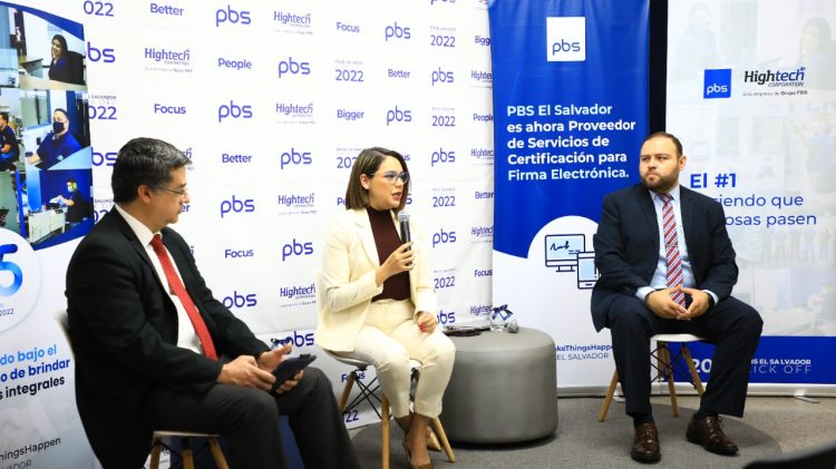 Desde este mes, PBS ofrecerá los servicios de firma electrónica. En el anuncio participaron personeros del Minec y de la compañía.