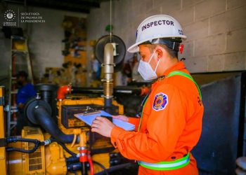 Cuerpo de Bomberos continúa verificaciones en hoteles de la Libertad
