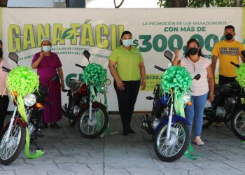 Fedrecrédito entregó premios del tercer sorteo de Gana Fácil