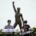 Corea del Sur inaugura una estatua de Freddie Mercury
