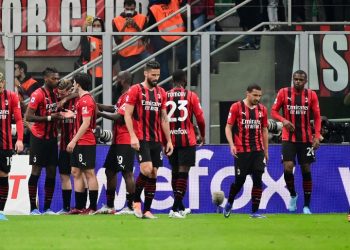 Existen «dos ofertas» de compra de AC Milan, admite su presidente