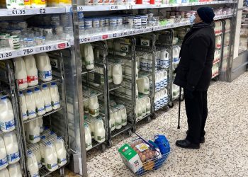 Inflación se disparó a 9 % interanual en el Reino Unido, un récord en 40 años