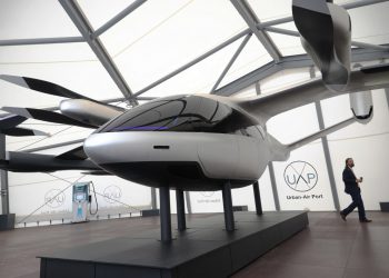 Los taxis aéreos, eléctricos y sin piloto, están listos para despegar