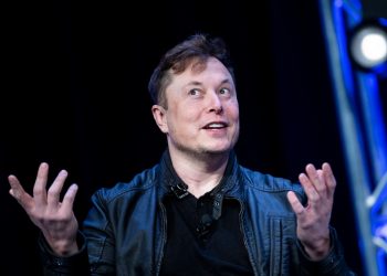 Musk dice que la compra de Twitter no se hará sin garantías sobre las cuentas falsas