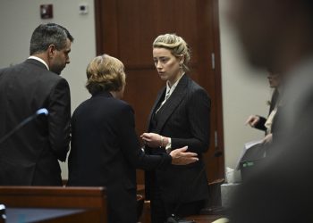 Abogados de Johnny Depp finalizaron interrogatorio de Amber Heard
