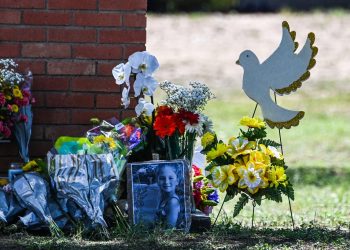 Abuela de niña asesinada en Texas pide al gobierno «hacer algo» para evitar otra tragedia