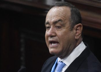 Presidente de Guatemala dice que no participará de Cumbre de las Américas