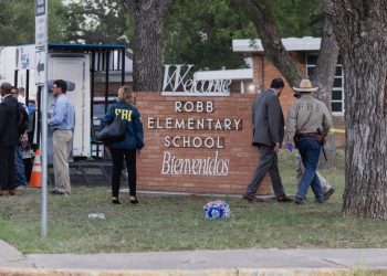 Niña sobrevivió a la masacre de Uvalde, Texas fingiendo estar muerta