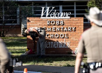 Líderes mundiales reaccionan a matanza de niños en escuela de Texas