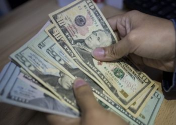 El Día de las Madres disparó el flujo de remesas en Latinoamérica