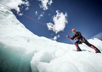 «Tenés que pasar por encima de cadáveres para llegar a la cúspide del Everest»: Alfa Karina Arrúe
