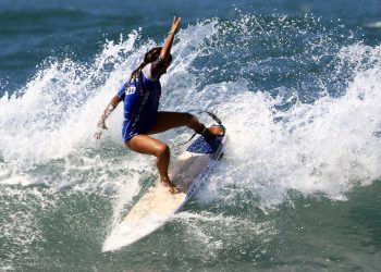 Surfistas nacionales listos para el ISA World Surfing Junior Championships