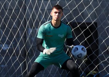 El portero Tomás Romero sigue en los planes de Hugo Pérez para la selección mayor