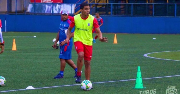 Érick Cabalceta, defensa de San Carlos. Foto San Carlos