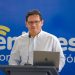 Ministerio de Educación entrega computadoras a más de 2,000 estudiantes de educación especial del sector público