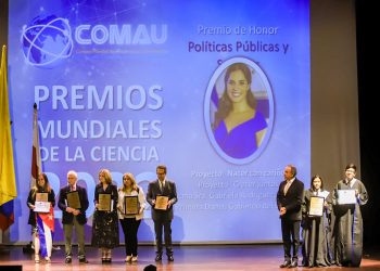 Primera dama, Gabriela de Bukele, recibe el Premio Mundial de la Ciencia Eureka 2022