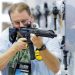 Asociación Nacional del Rifle realiza convención en Texas, donde una masacre dejó 21 muertos