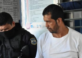Hombre que asesinó a esposa es condenado a 37 años y homicida de anciana pasará 40 años en prisión