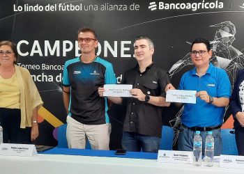 Entrenadores Carlos Romero y Jorge Molina se capacitarán con el Sevilla y Atlético de Madrid