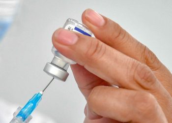 La OPS descarta relación de brote de hepatitis con vacunas contra la COVID-19