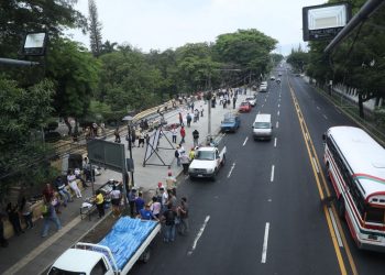 Oposición sigue perdiendo poder de convocatoria para marchas contra el Gobierno
