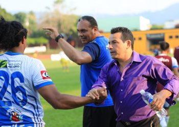 Edgar Henríquez, técnico de Jocoro: «Si hay un Dios, que no dudo de Él, hoy se hizo presente y nos premió con una victoria»