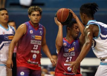 San Salvador y Metapán toman ventaja en los playoffs de la LMB