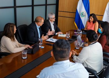 Empresa textil aumentará en 40 % producción de hilo de poliéster
