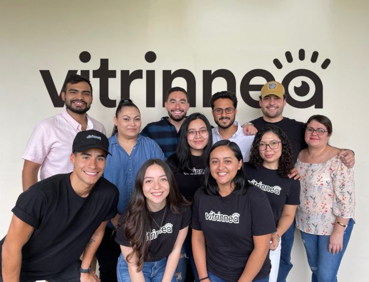Vitrinnea ofrece productos en diferentes tallas y precios, los cuales pueden encontrarse en su sitio web y app.