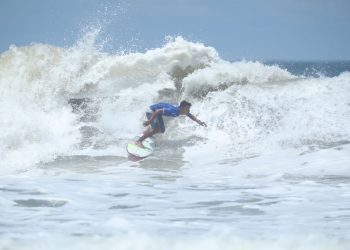 Marvin Rodríguez terminó segundo en su heat y avanzó a la siguiente ronda