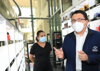 Gobierno realiza inspecciones para cuidar los derechos de los consumidores en el marco del Día de la Madre