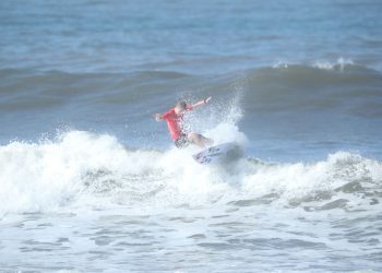 Comenzó la acción del ISA World Junior Surfing Championships 2022