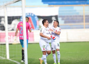 Mucho Alianza para tan poco Marte en el derbi capitalino