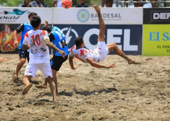 Chirilagua, La Pirraya y Rancho Viejo siguen imparables en el grupo de la Liga de Fútbol Playa